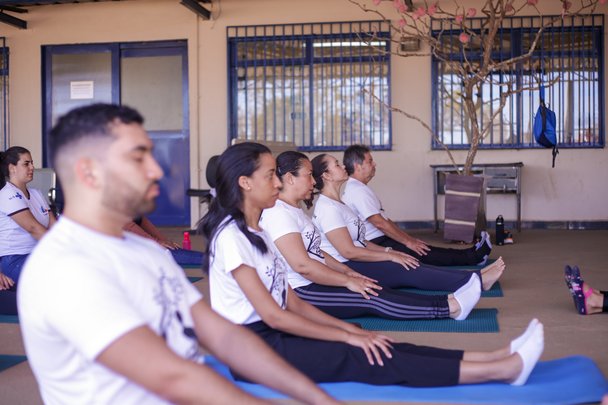 Capa da notícia: Yoga é ferramenta importante para alcançar saúde e bem-estar