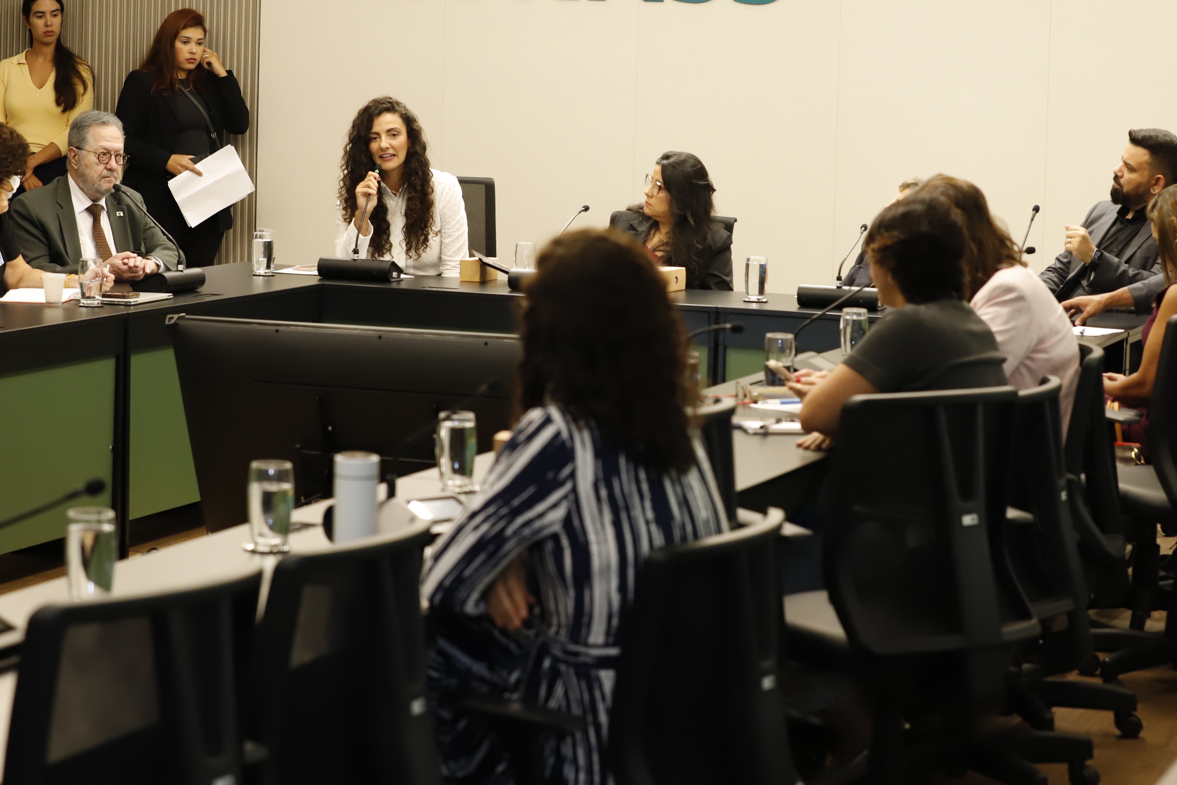 Capa da notícia: SES-DF lança laboratório para projetos inovadores em saúde mental