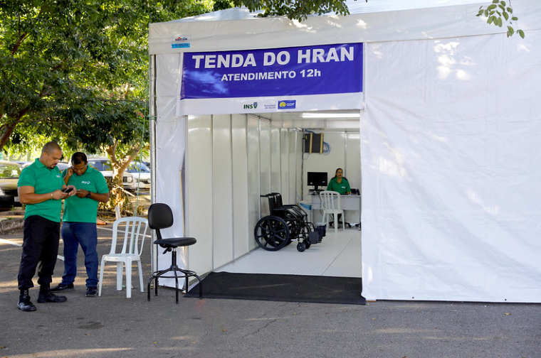 Capa da notícia: Tenda de acolhimento para pacientes com dengue no Plano Piloto é a nona a ser inaugurada