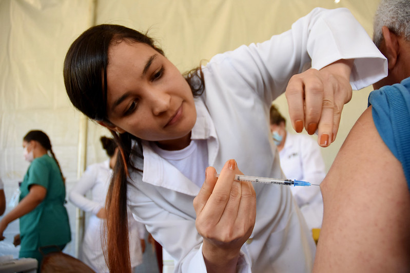 Capa da notícia: GDF intensifica monitoramento do vírus HMPV e reforça importância de medidas de prevenção