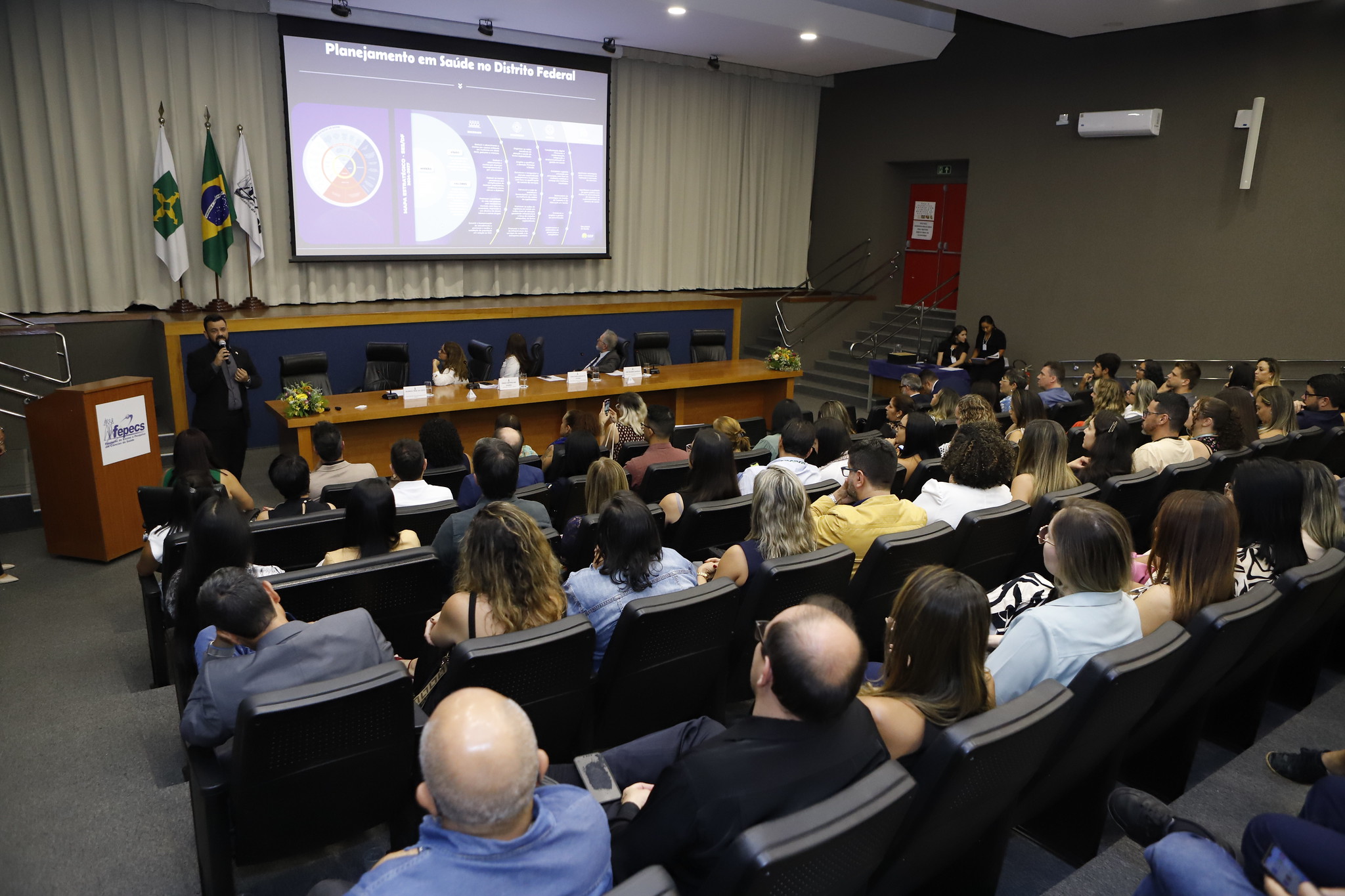 Capa da notícia: Saúde unifica instrumentos de planejamento em ambiente virtual