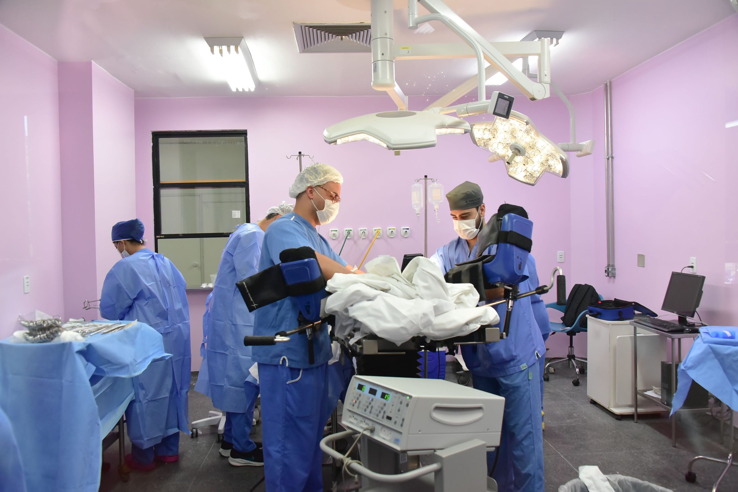 Capa da notícia: Radiologia do Hospital de Base registra recorde de 5 mil mamografias em 2024