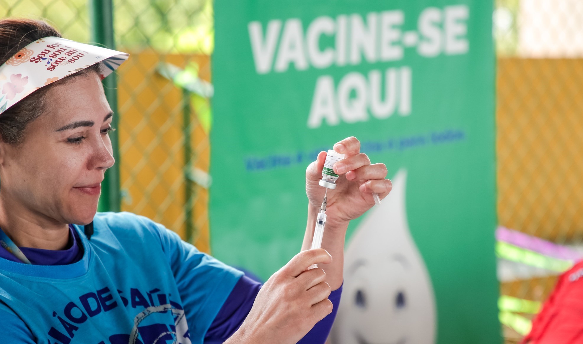 Capa da notícia: GDF amplia vacinação contra a gripe para todos os públicos a partir de segunda-feira (19)