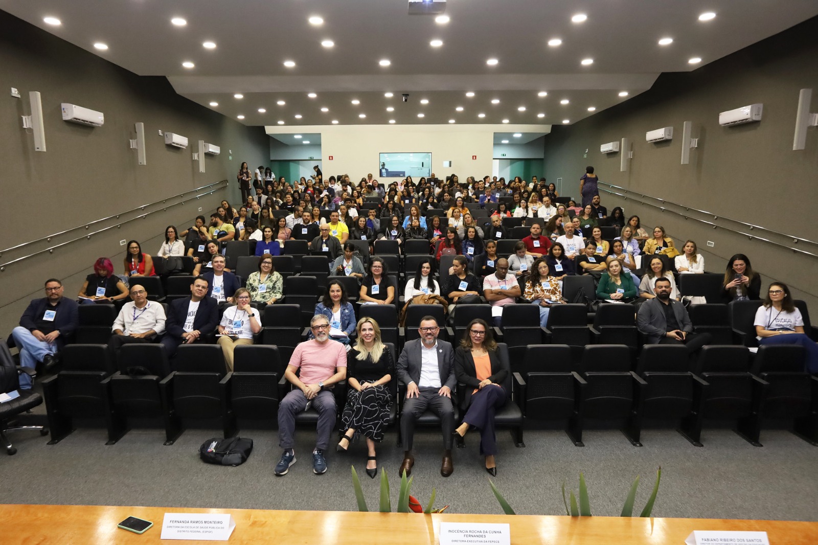 Capa da notícia: Escola de Saúde Pública do DF realiza evento com foco em inovação e tecnologia