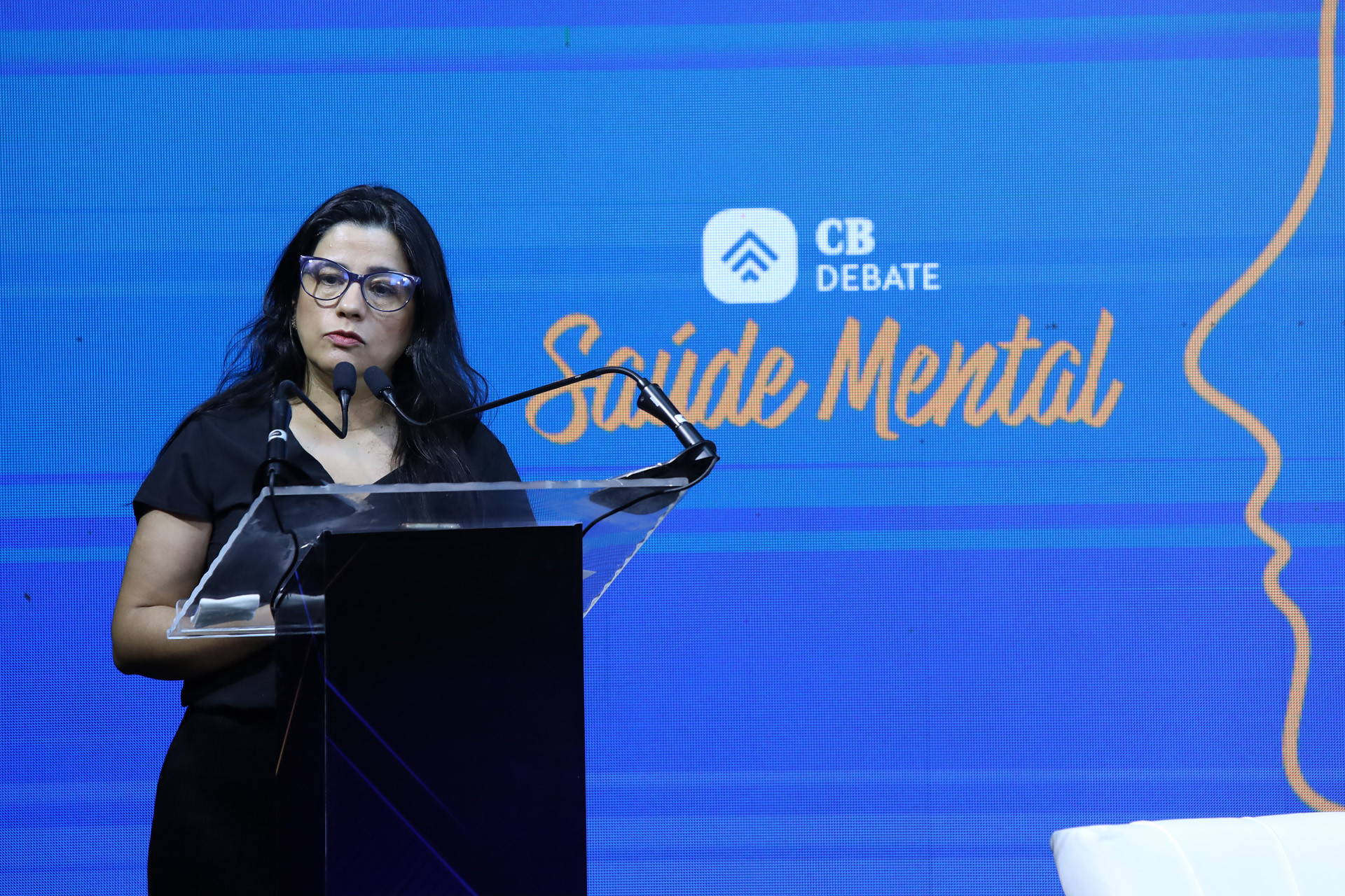 Capa da notícia: Secretaria de Saúde participa de discussão sobre saúde mental e destaca ampliação de atendimento na rede