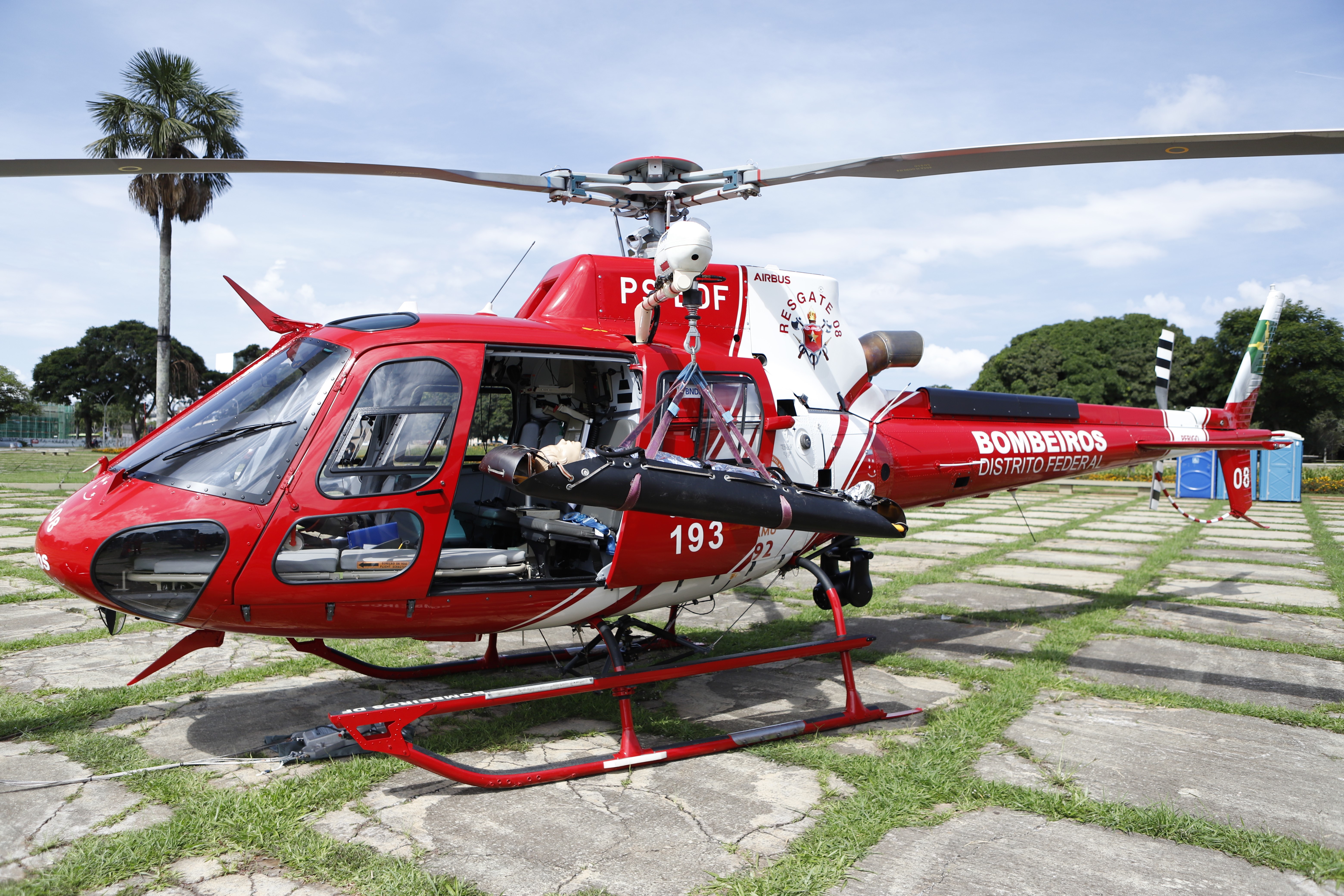 Capa da notícia: Novo helicóptero fortalece atendimento de resgate e pré-hospitalar