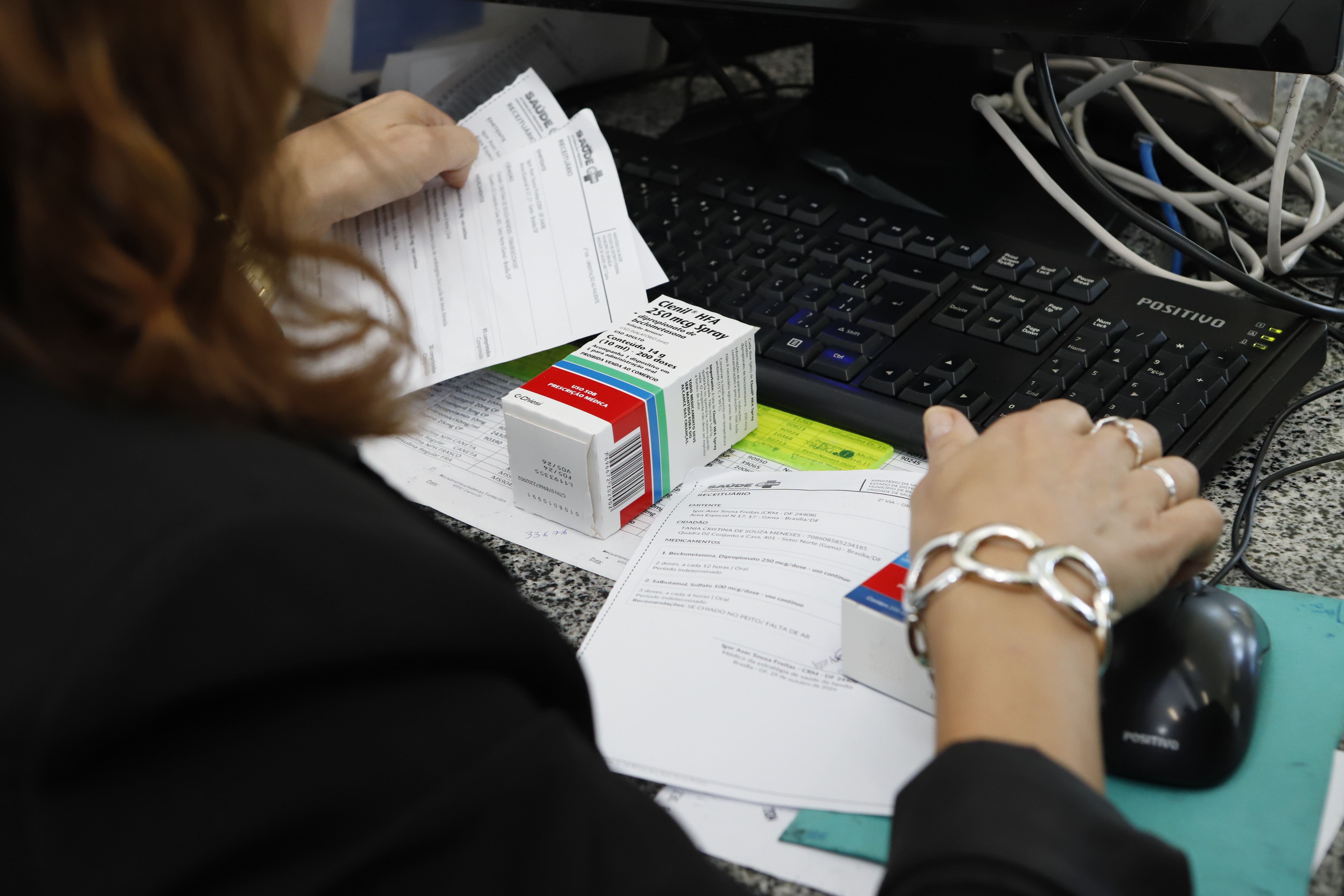 Capa da notícia: UBSs urbanas do Gama passam a dispensar medicamentos de controle especial