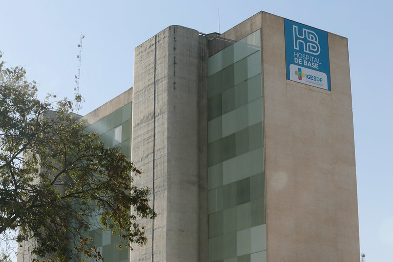 Capa da notícia: Inaugurado em 1960, Hospital de Base se consolida como referência em atendimento de alta complexidade