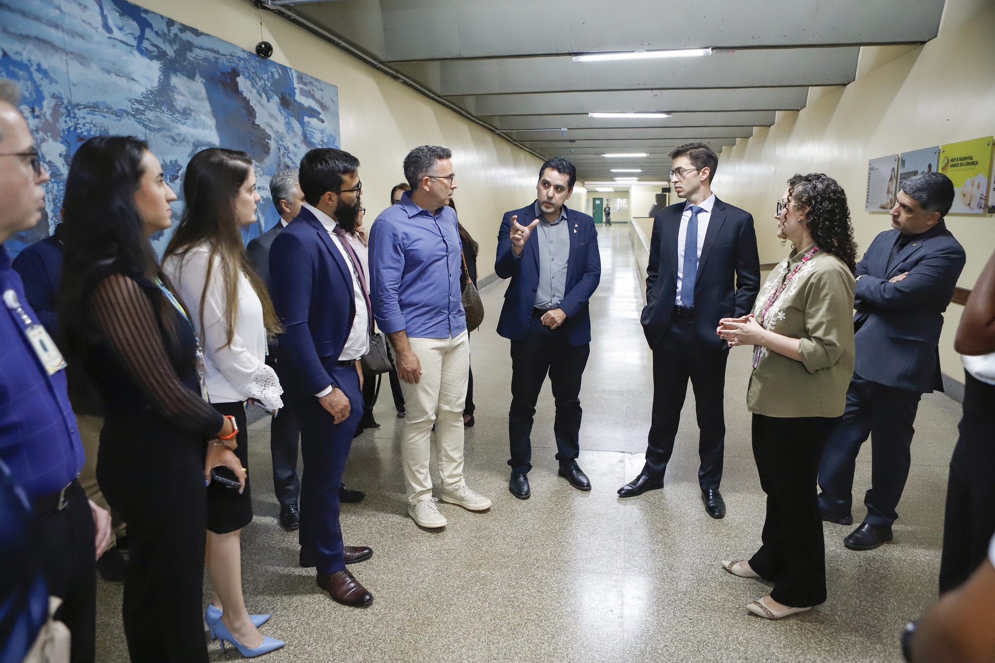 Capa da notícia: Procuradores do DF conhecem funcionamento de unidades da Saúde