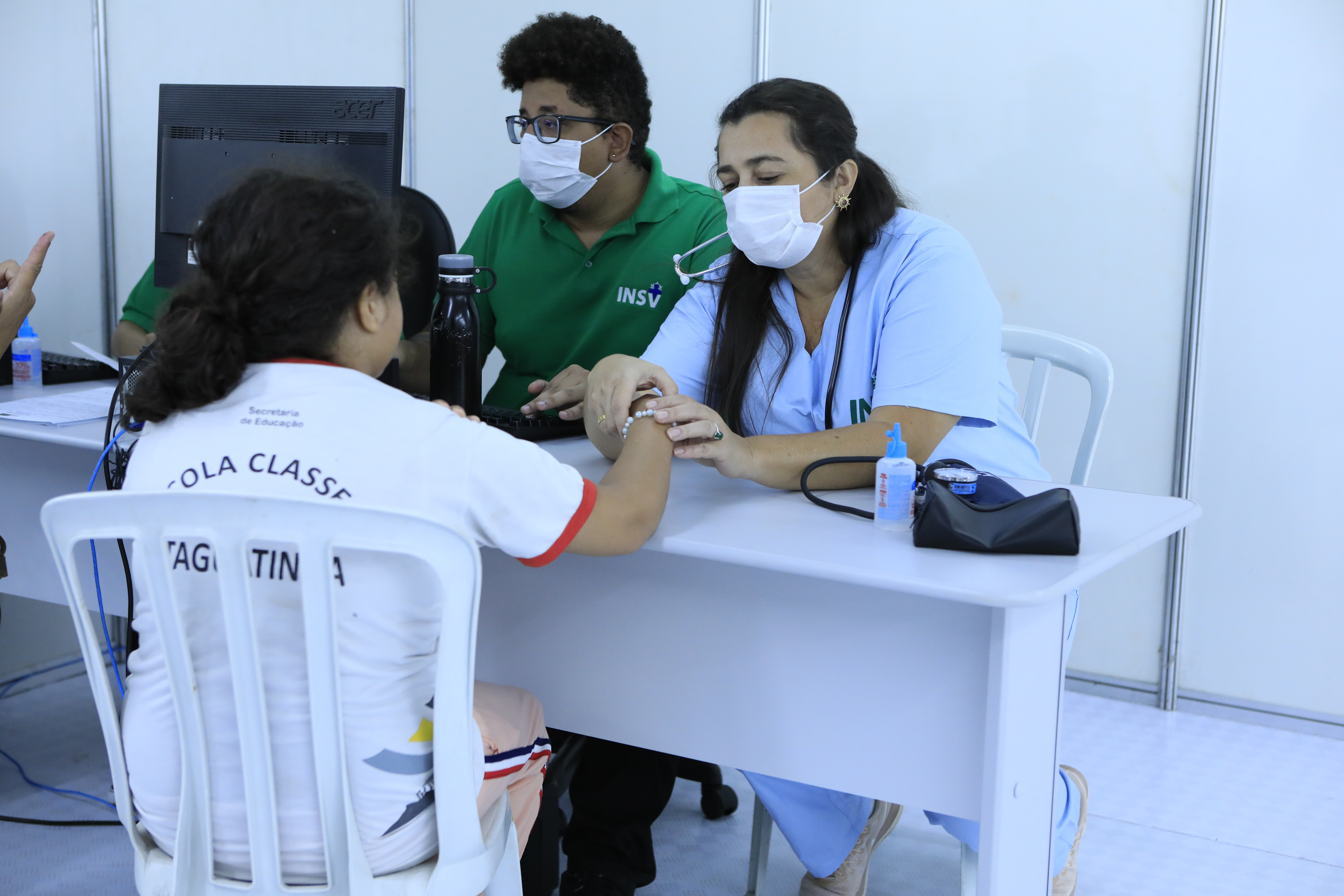 Capa da notícia: Nova tenda reforça atendimento a pacientes com dengue em Taguatinga