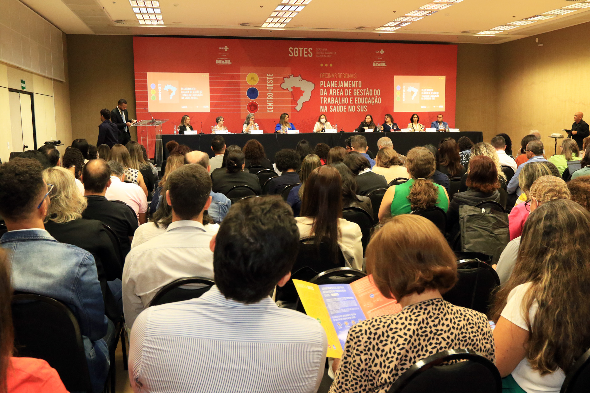 Capa da notícia: Aprovado o Plano Distrital de Gestão do Trabalho e Educação na Saúde (PGTES)