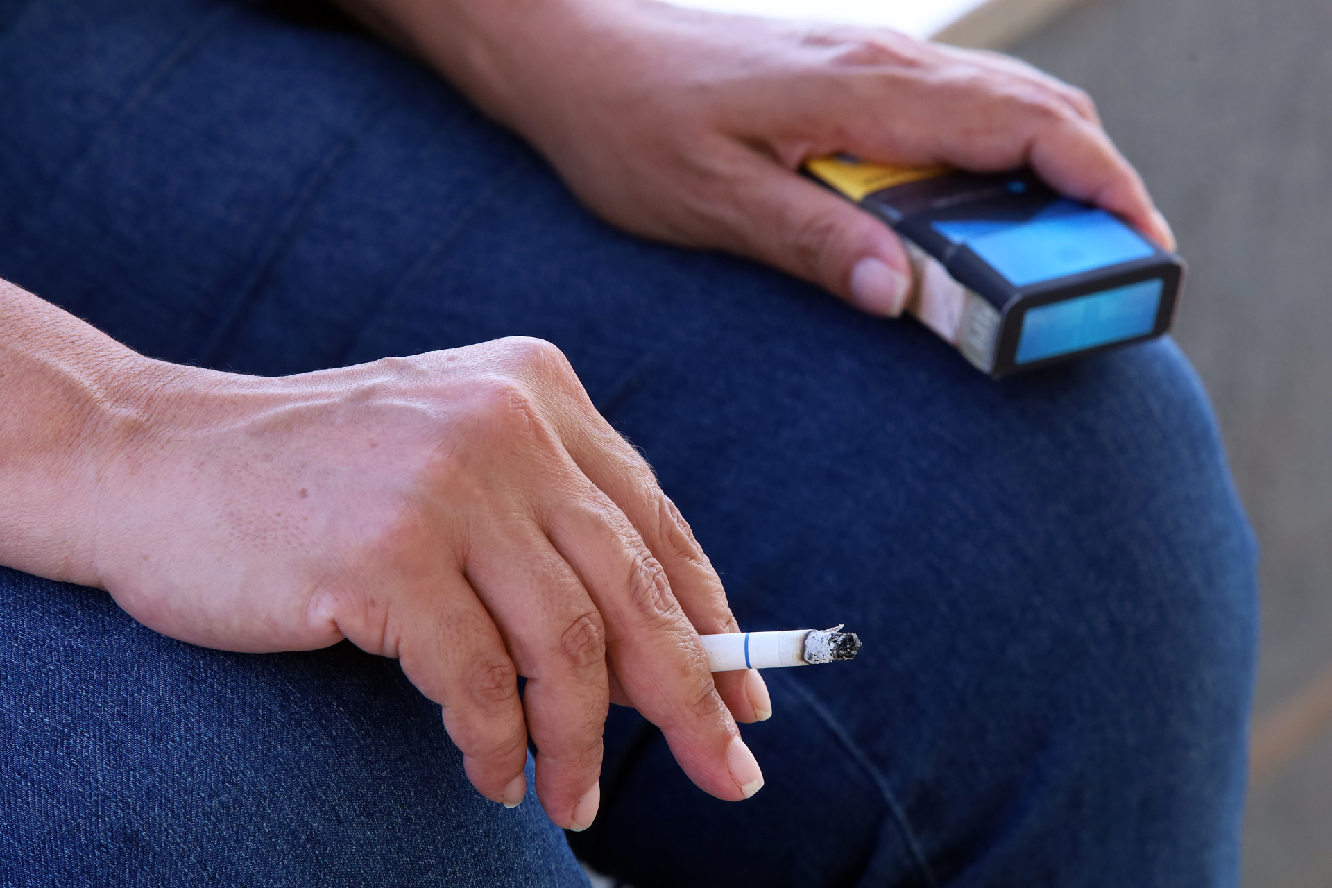 Capa da notícia: Parar de fumar: saiba como cumprir a promessa em 2026